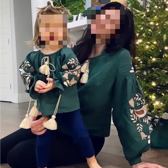 Ukrainian embroidery shirts for mama & daughter - Picture 5 of 5